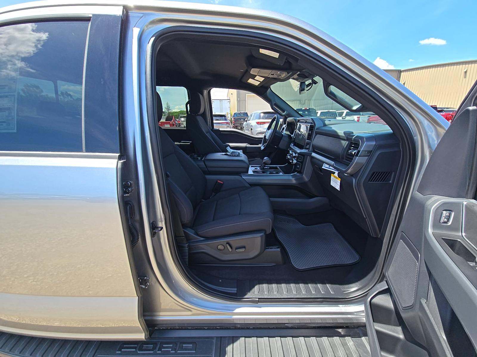 2026 Ford F-150 XLT AWD