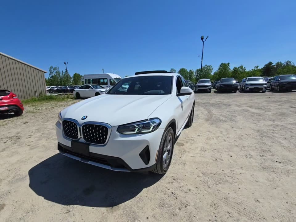 2025 BMW X4 xDrive30i AWD