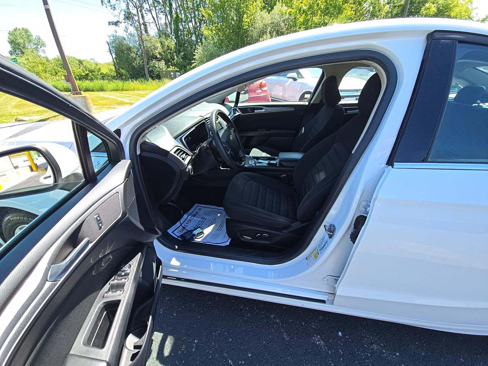 FORD FUSION - 2