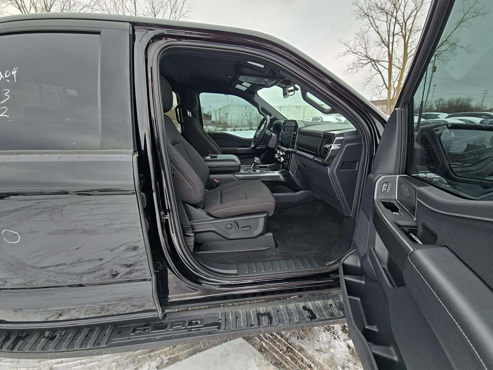 2023 Ford F-150 XLT AWD