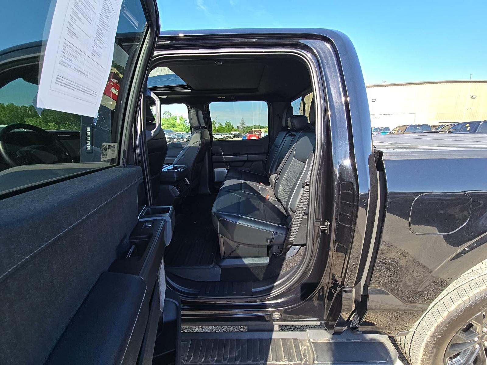 2024 Ford F-150 Hybrid Lariat AWD