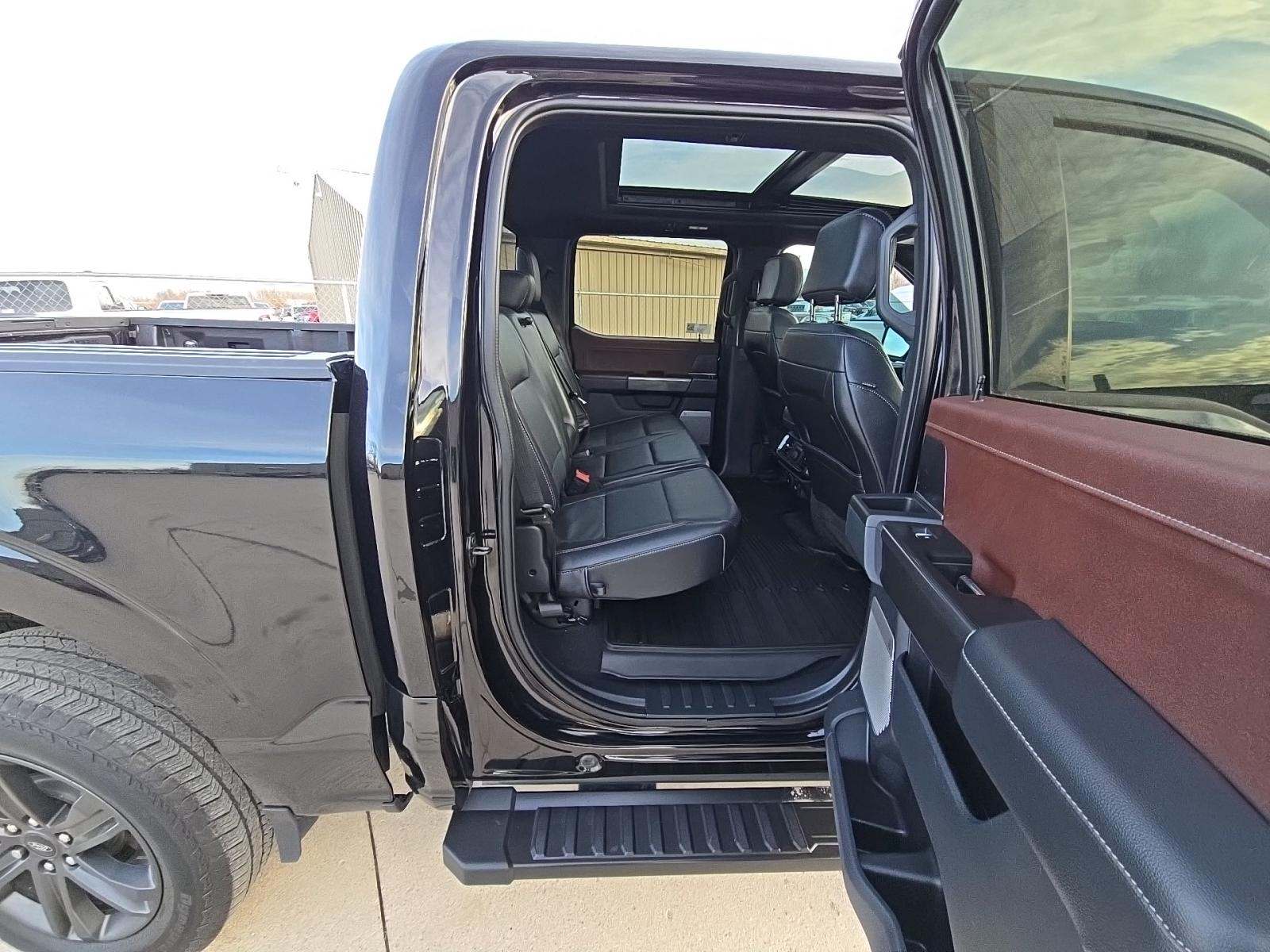 2023 Ford F-150 Lariat AWD