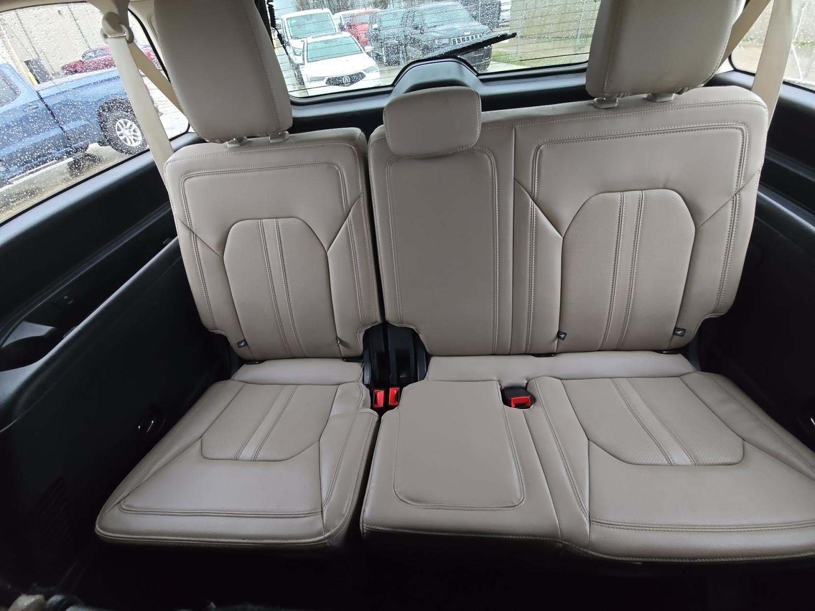FORD EXPEDITION MAX - 10