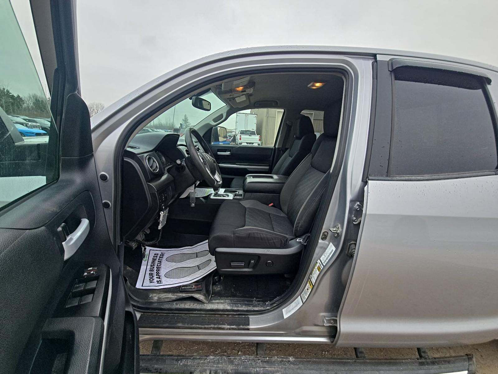 2015 Toyota Tundra SR AWD