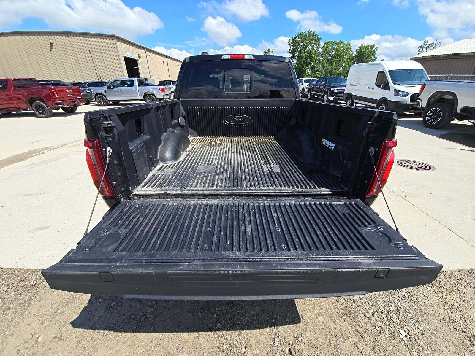 2024 Ford F-150 Hybrid Lariat AWD