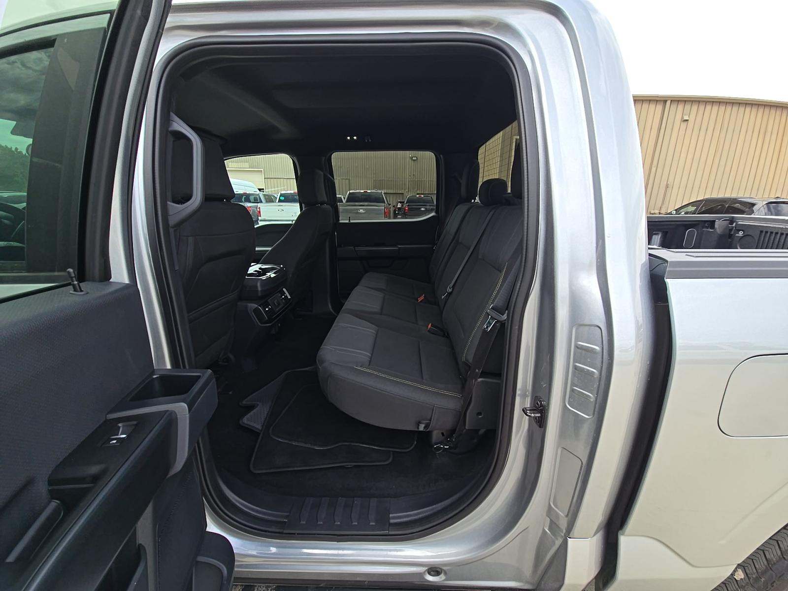2025 Ford F-150 STX AWD