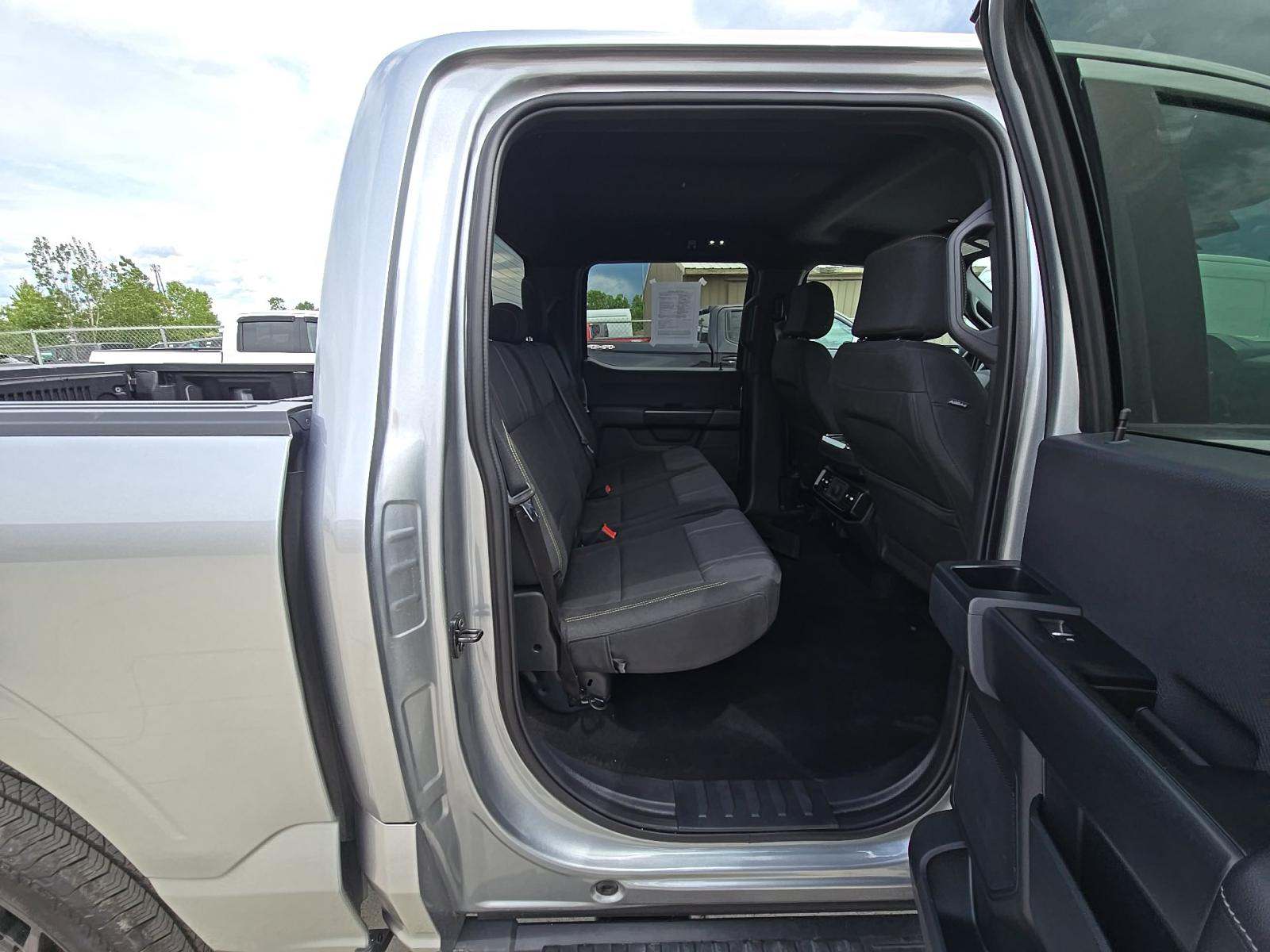 2025 Ford F-150 STX AWD