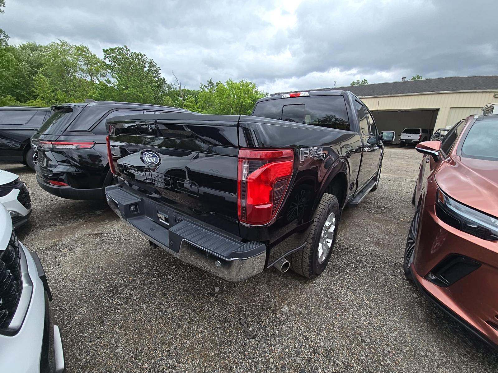 2025 Ford F-150 XLT AWD