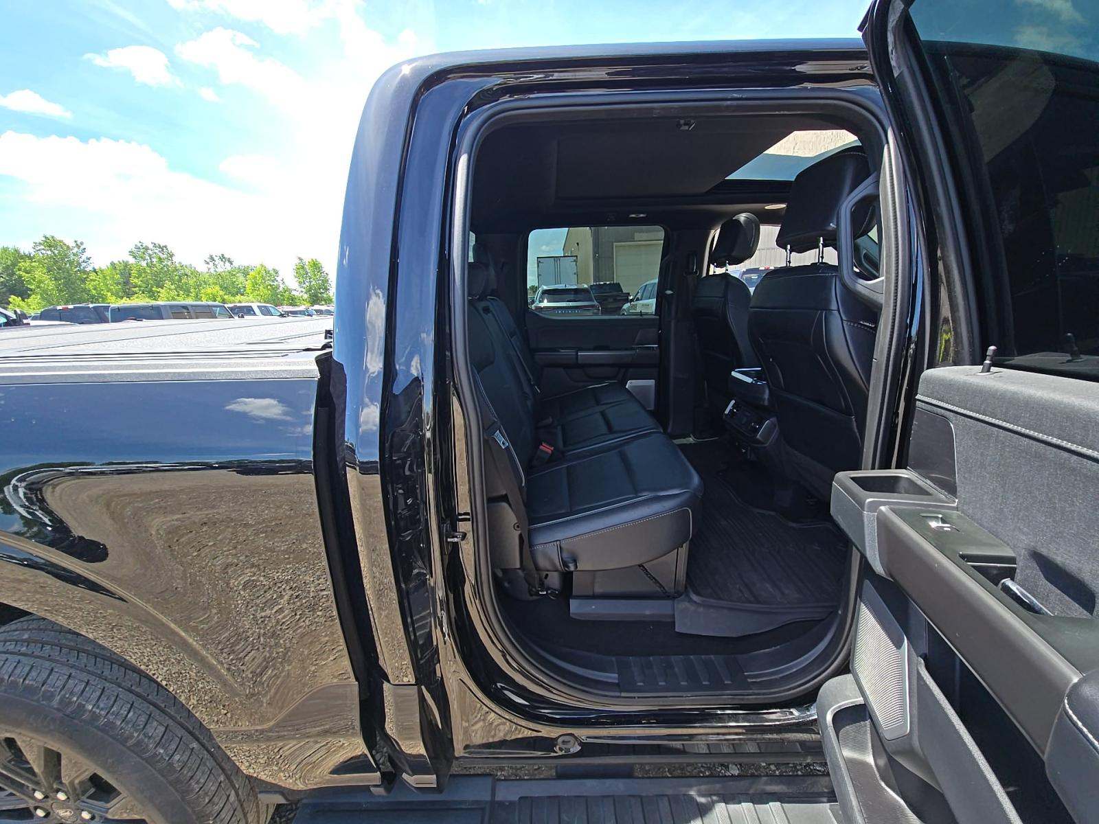 2024 Ford F-150 Hybrid Lariat AWD