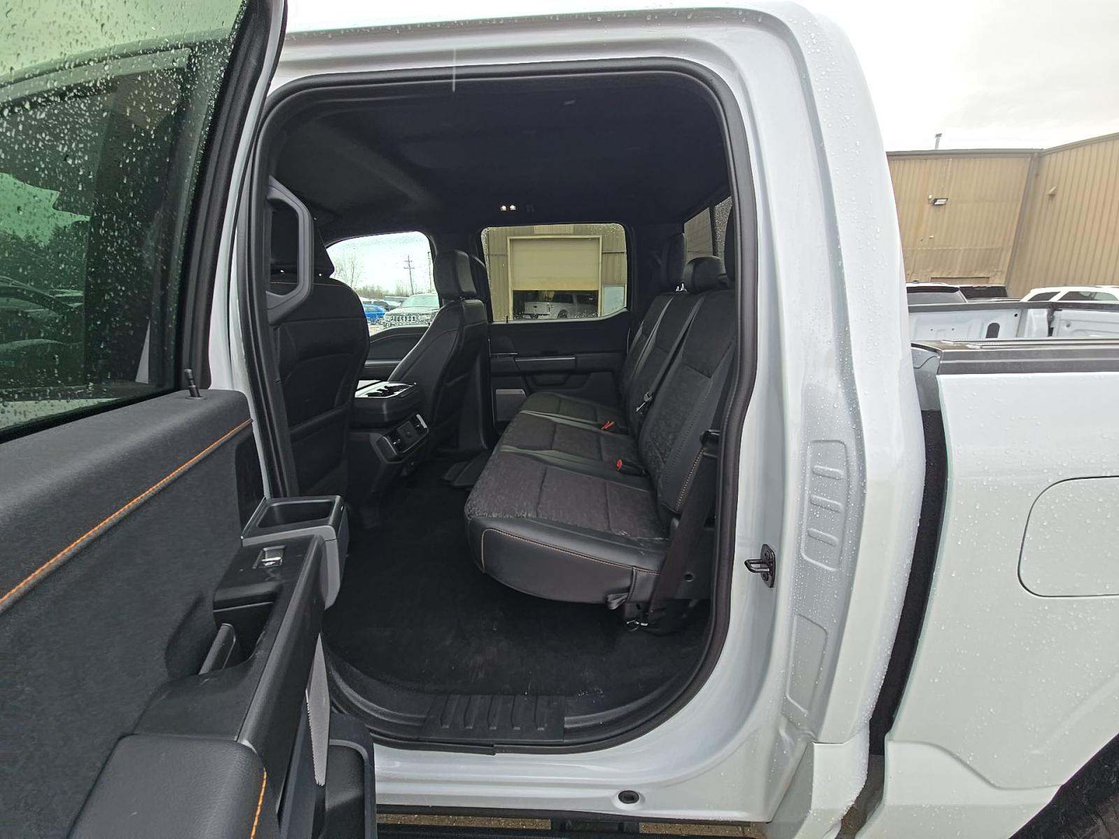 FORD F-150 - 9