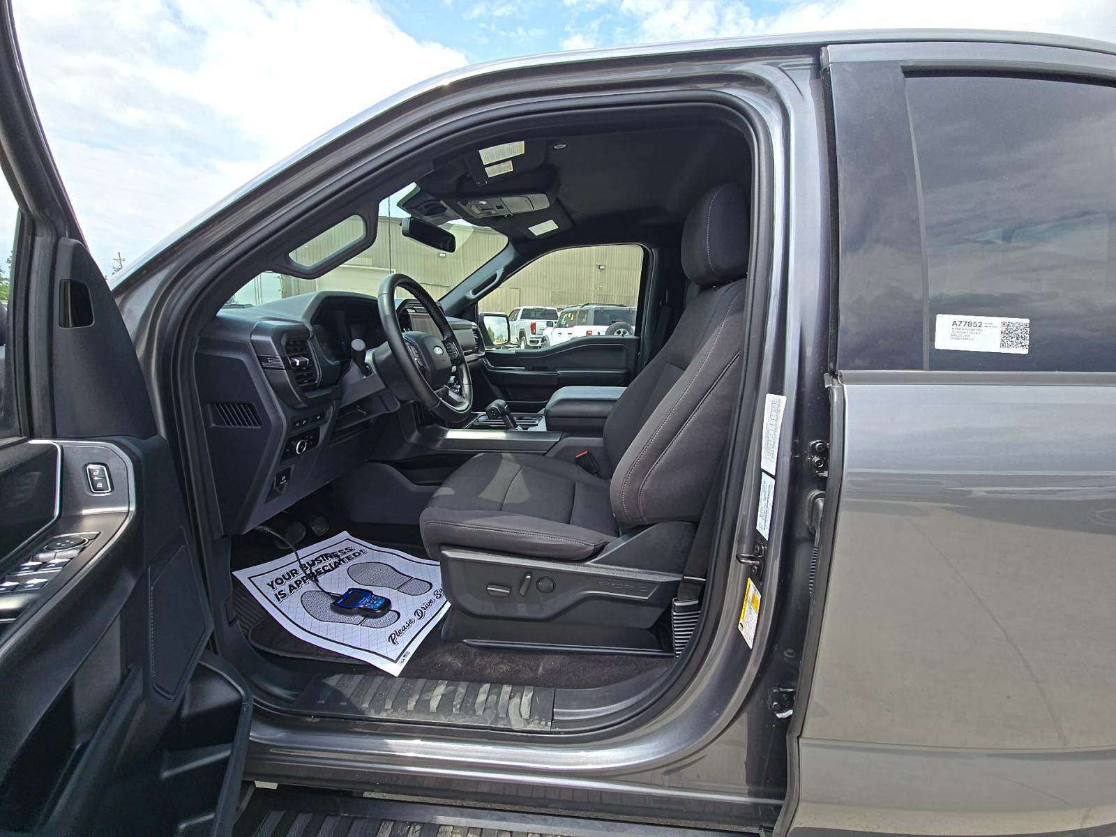 2024 Ford F-150 XLT AWD