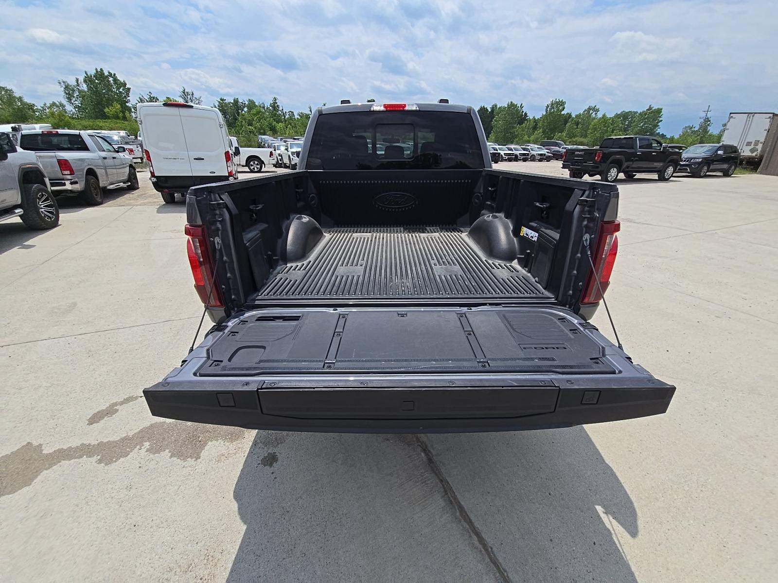 2024 Ford F-150 XLT AWD