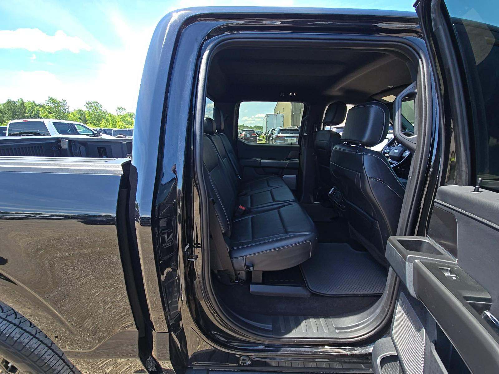 2024 Ford F-150 Hybrid XLT AWD