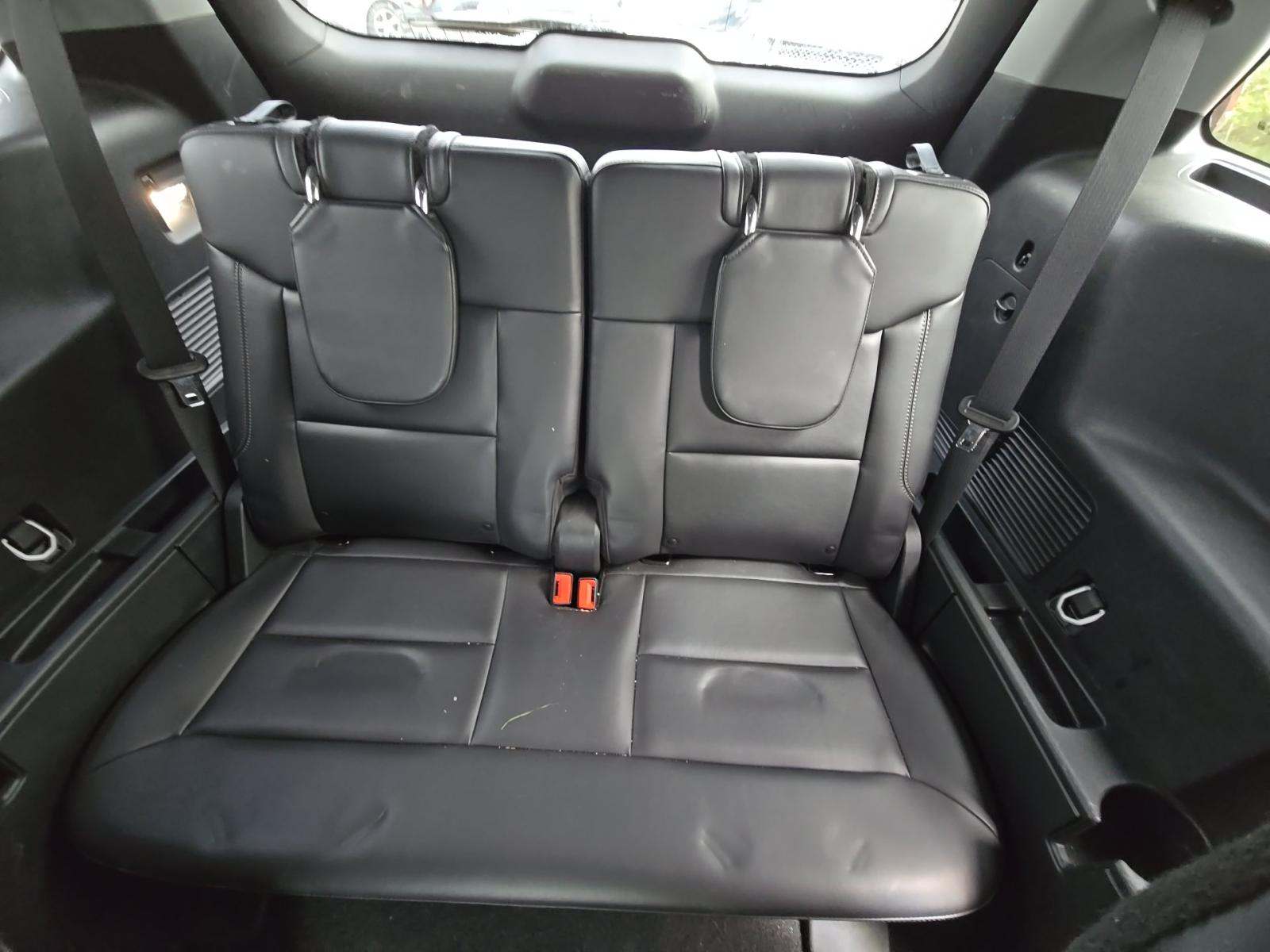 FORD EXPLORER - 10