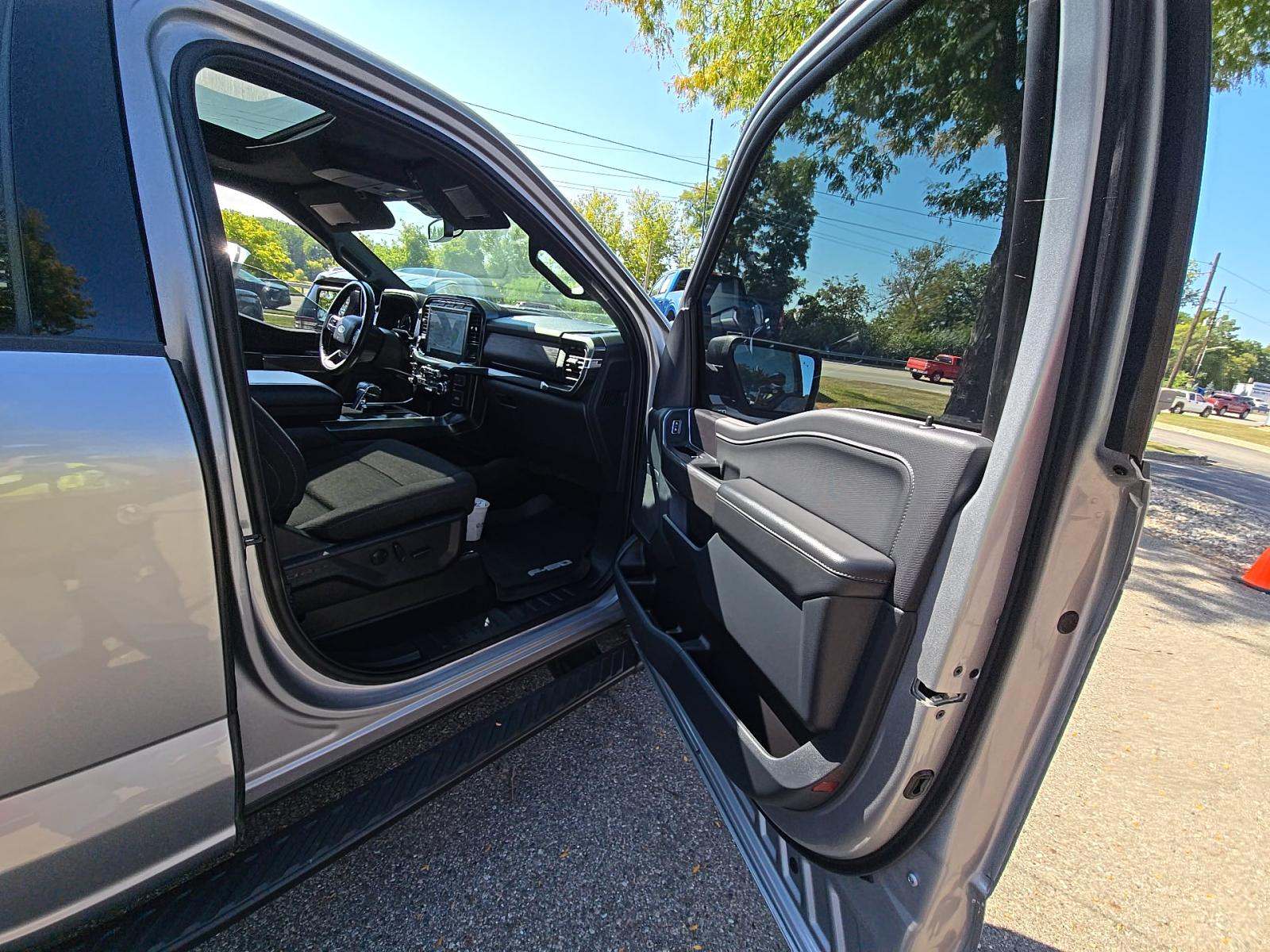 2022 Ford F-150 XLT AWD