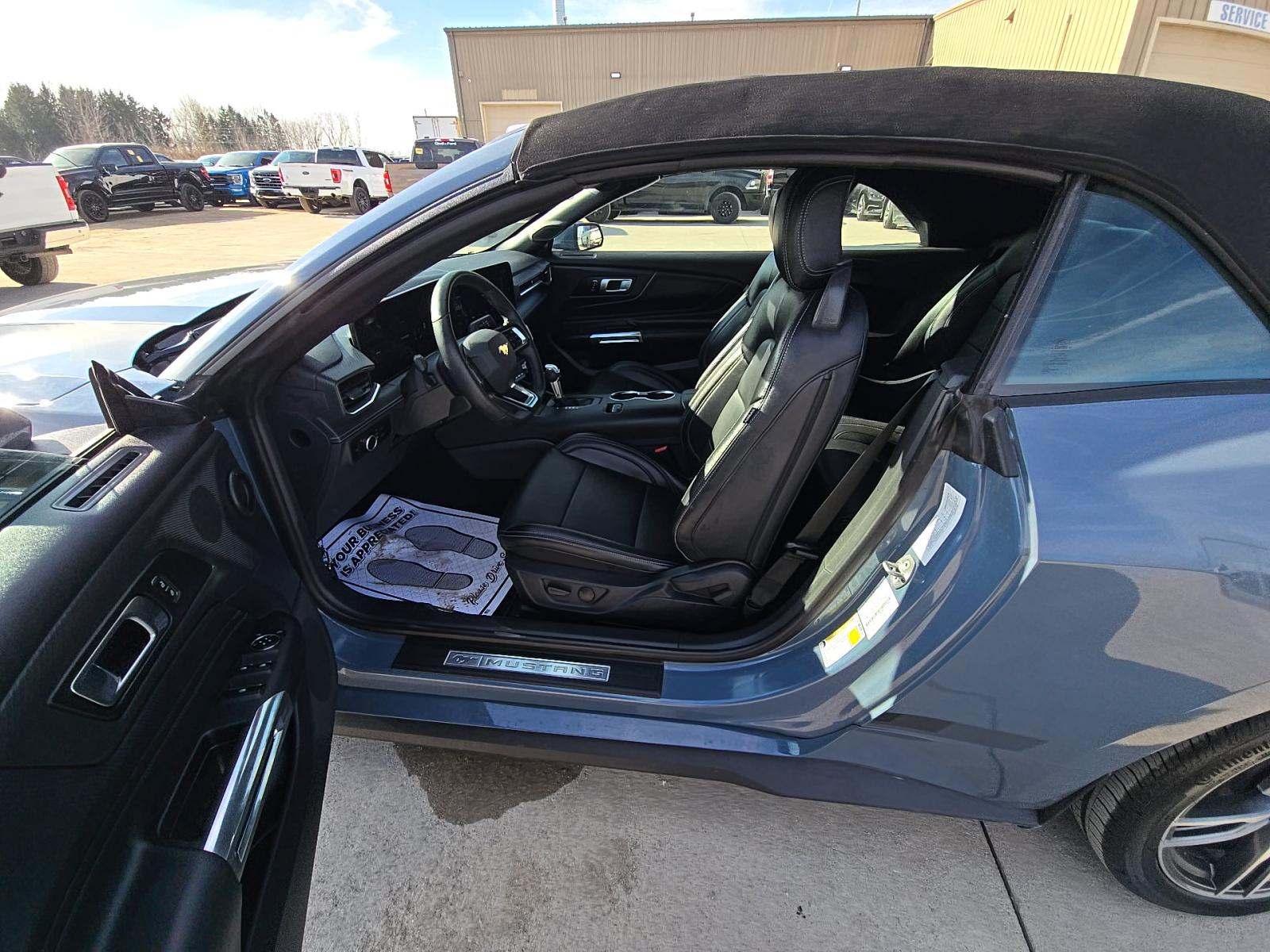 2025 Ford Mustang EcoBoost Premium RWD