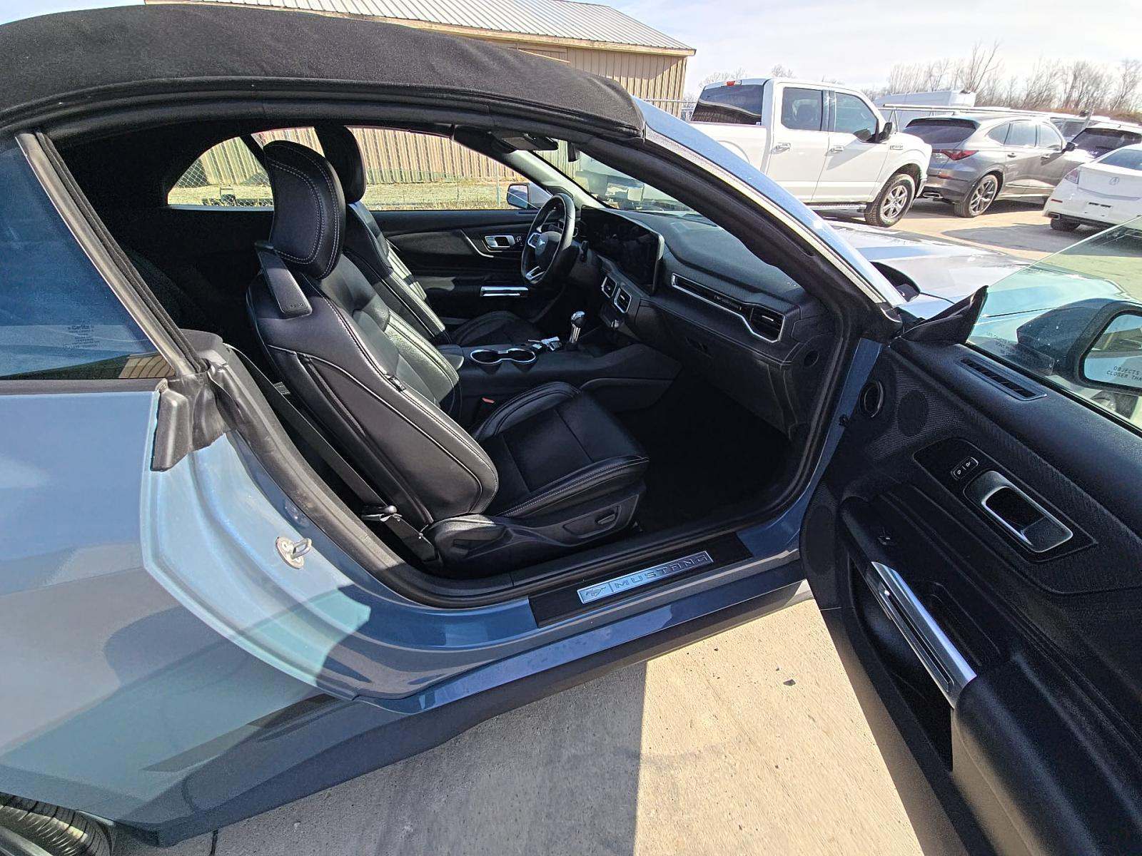 2025 Ford Mustang EcoBoost Premium RWD