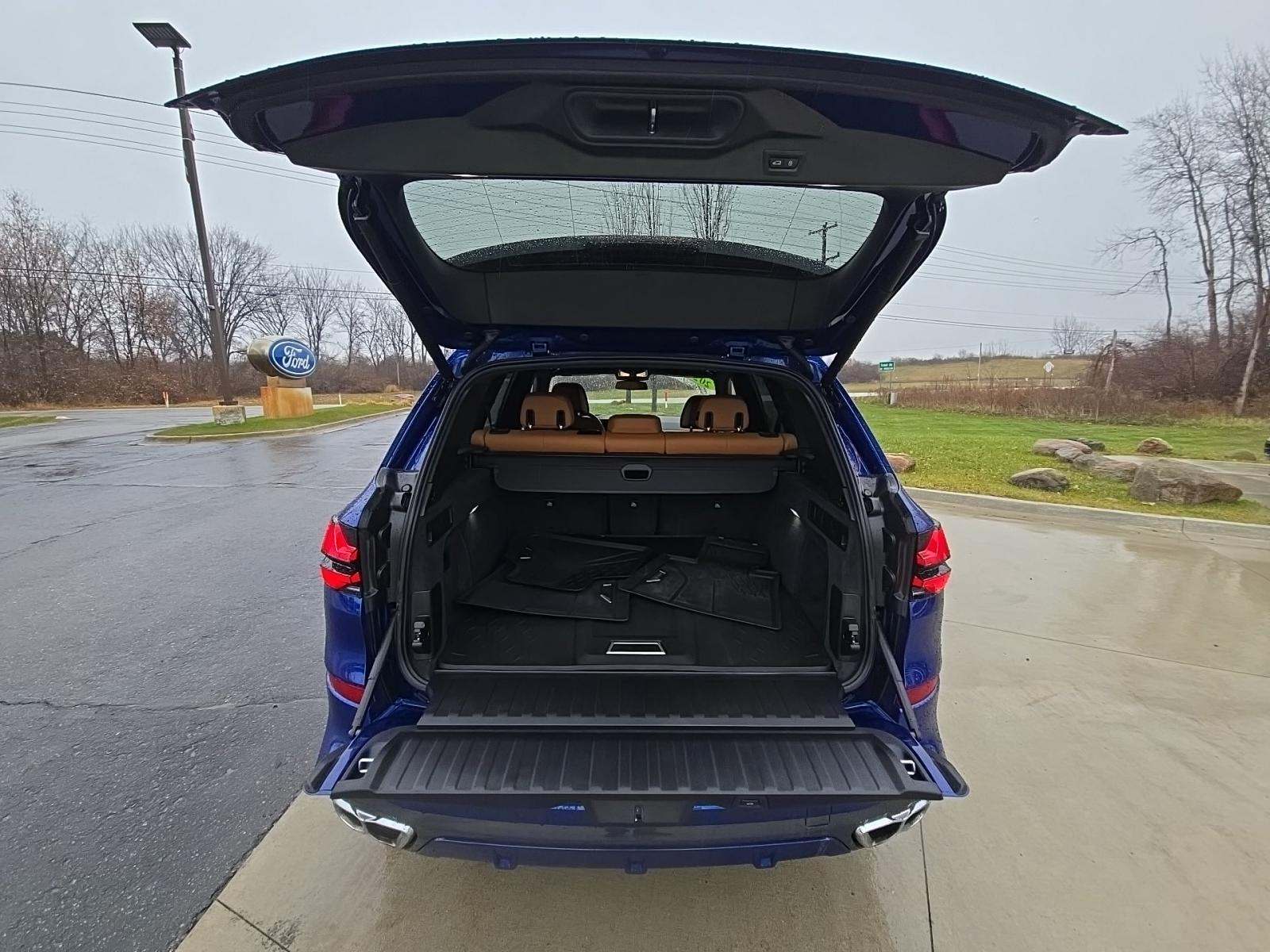 2024 BMW X5 M60i xDrive AWD