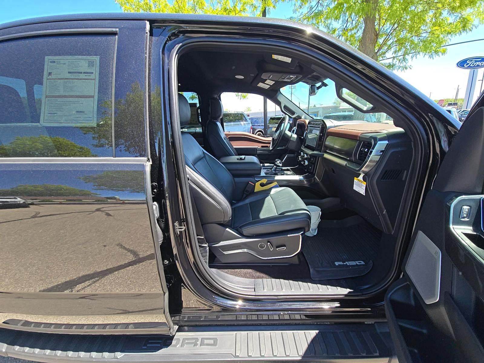 2023 Ford F-150 Hybrid Lariat AWD