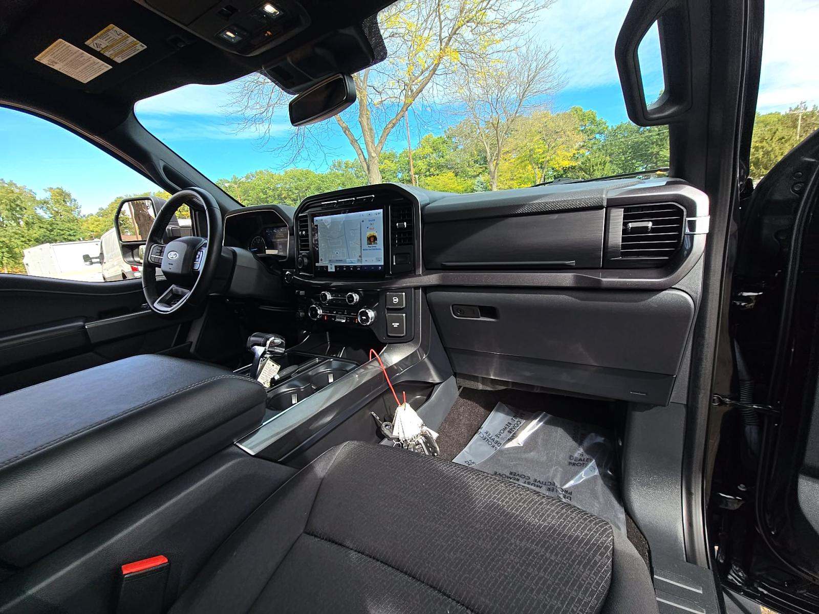 2023 Ford F-150 Hybrid XLT AWD