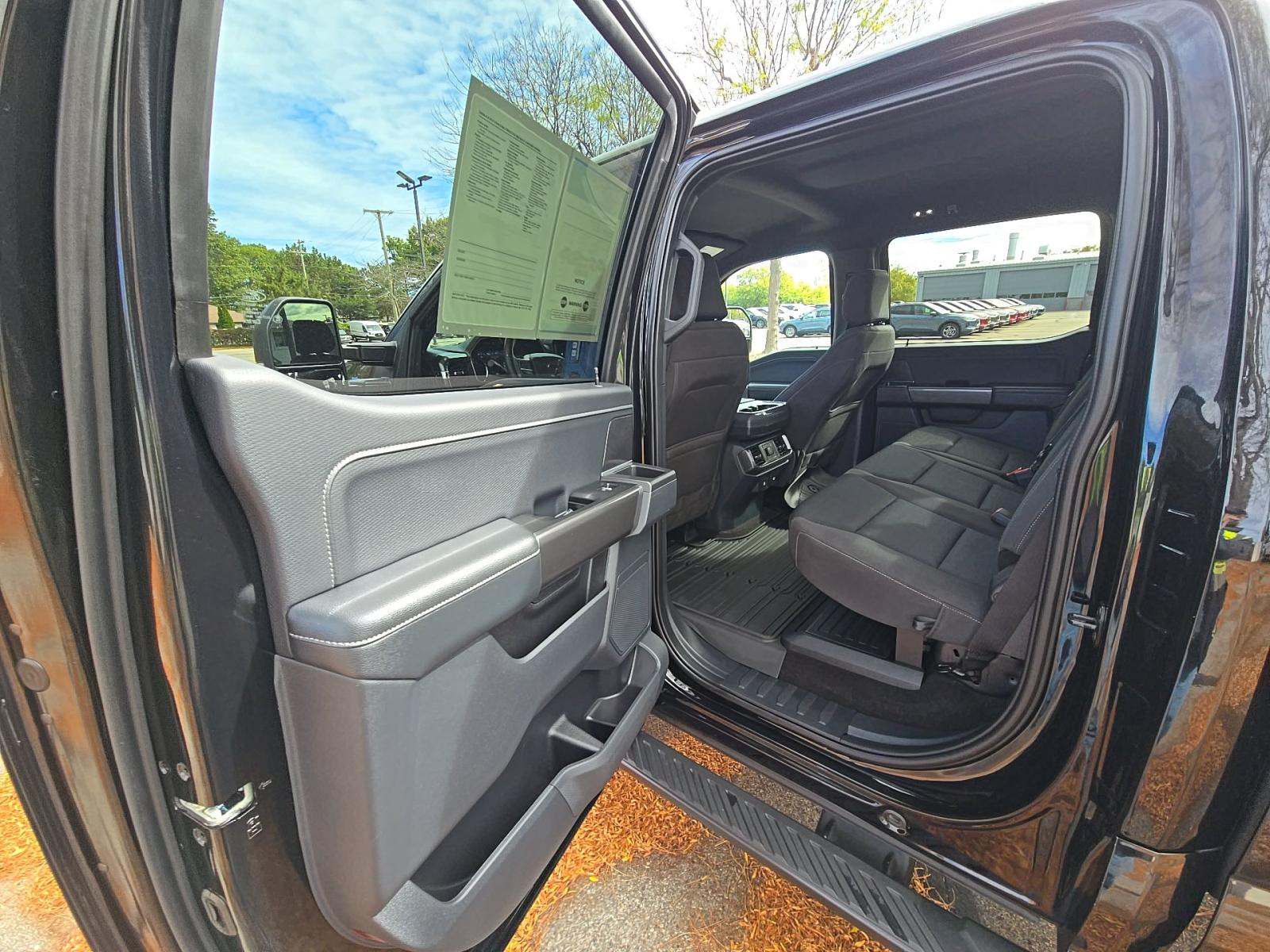 2023 Ford F-150 Hybrid XLT AWD