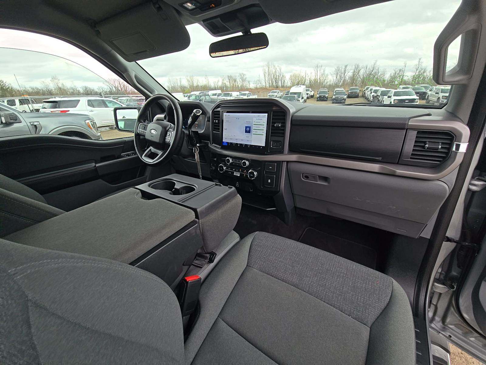 2025 Ford F-150 XLT AWD