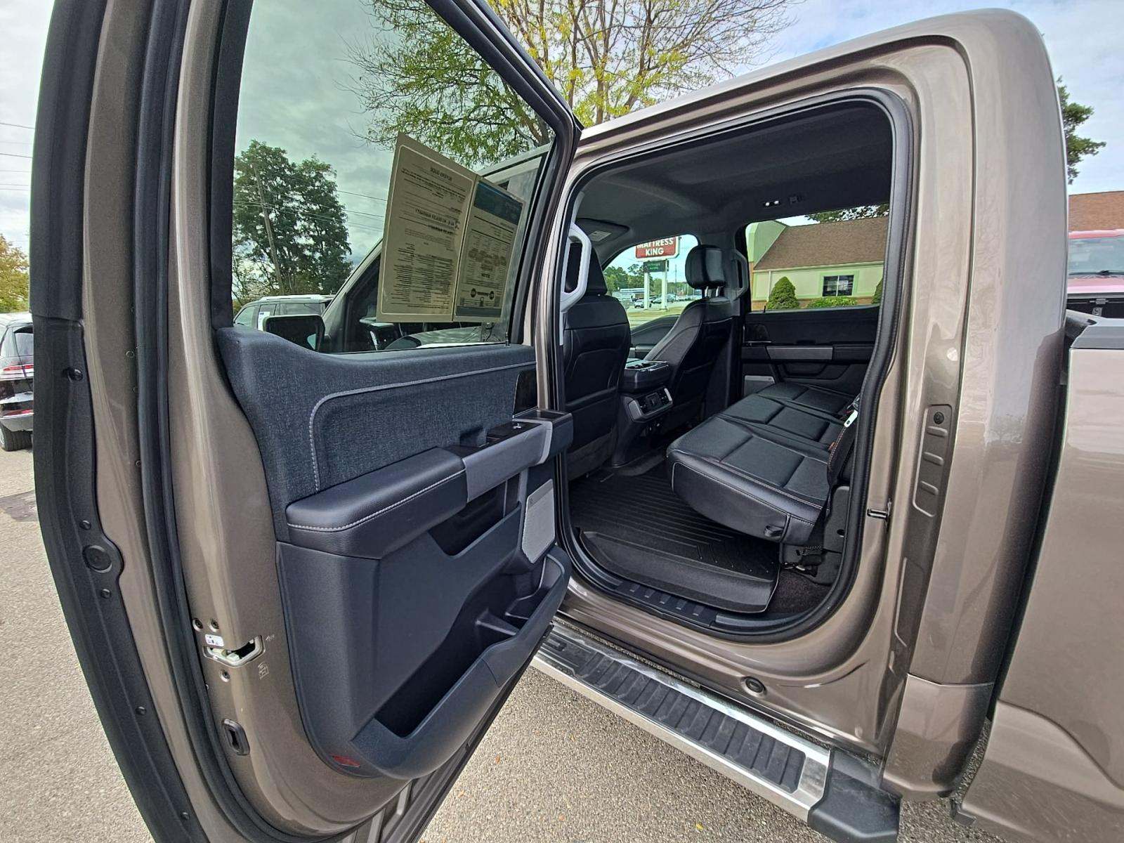 2022 Ford F-150 Lariat RWD