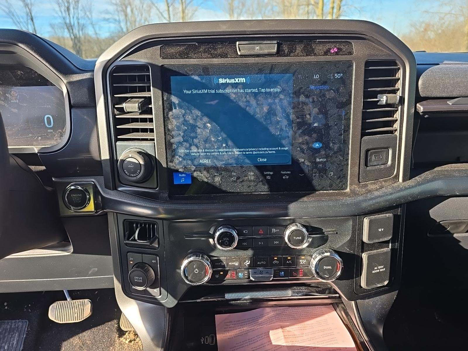 2025 Ford F-150 Lariat AWD