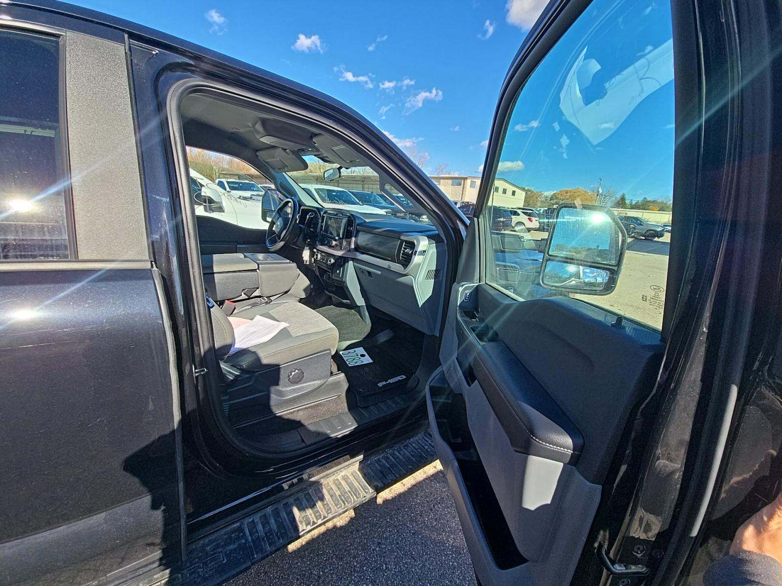 2023 Ford F-150 XLT AWD