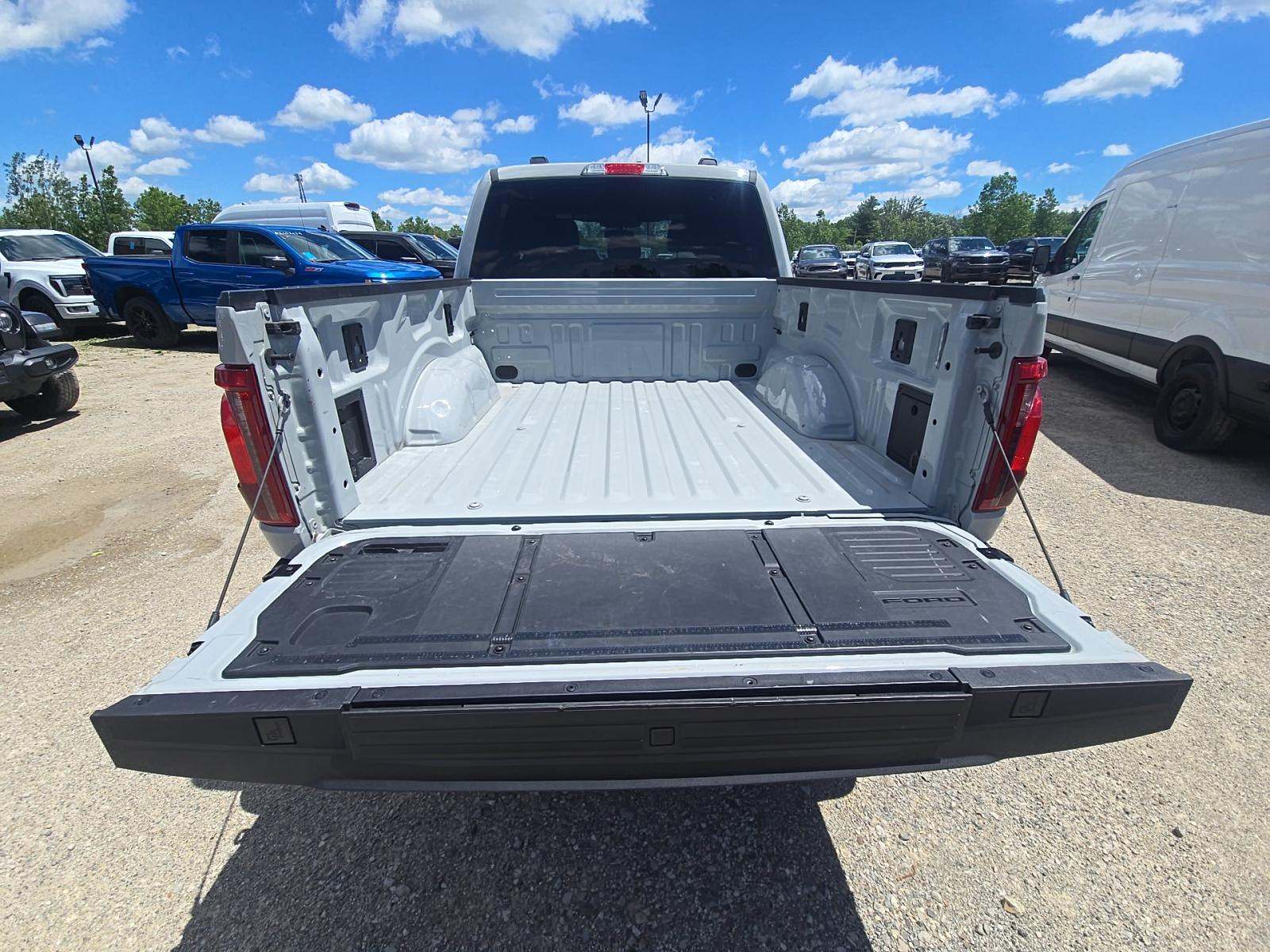 2024 Ford F-150 XLT AWD