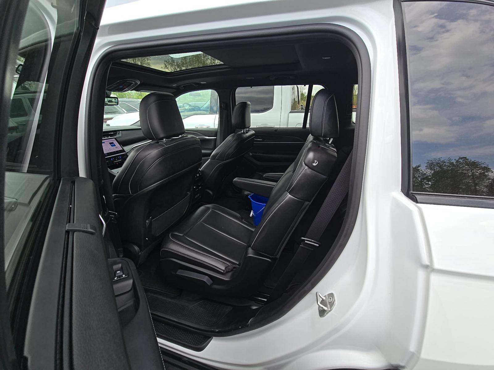 2024 Jeep Grand Cherokee L Limited AWD
