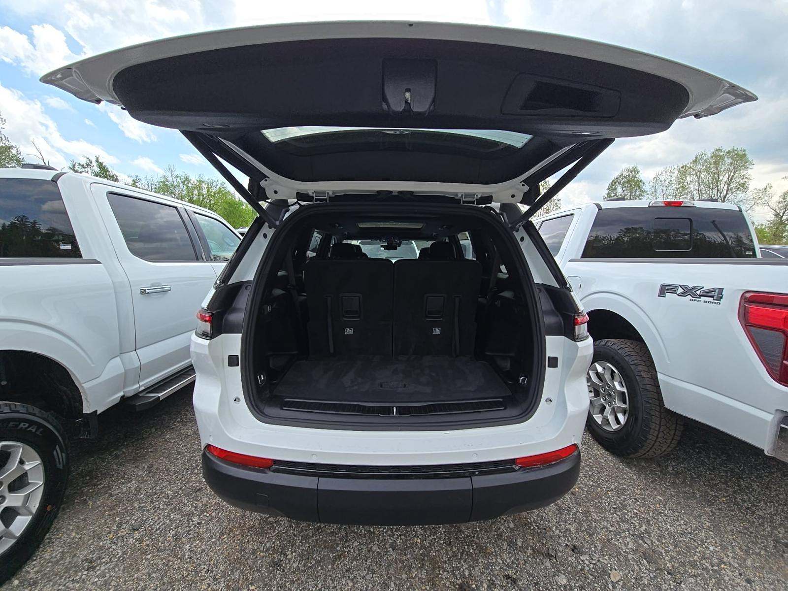 2024 Jeep Grand Cherokee L Limited AWD
