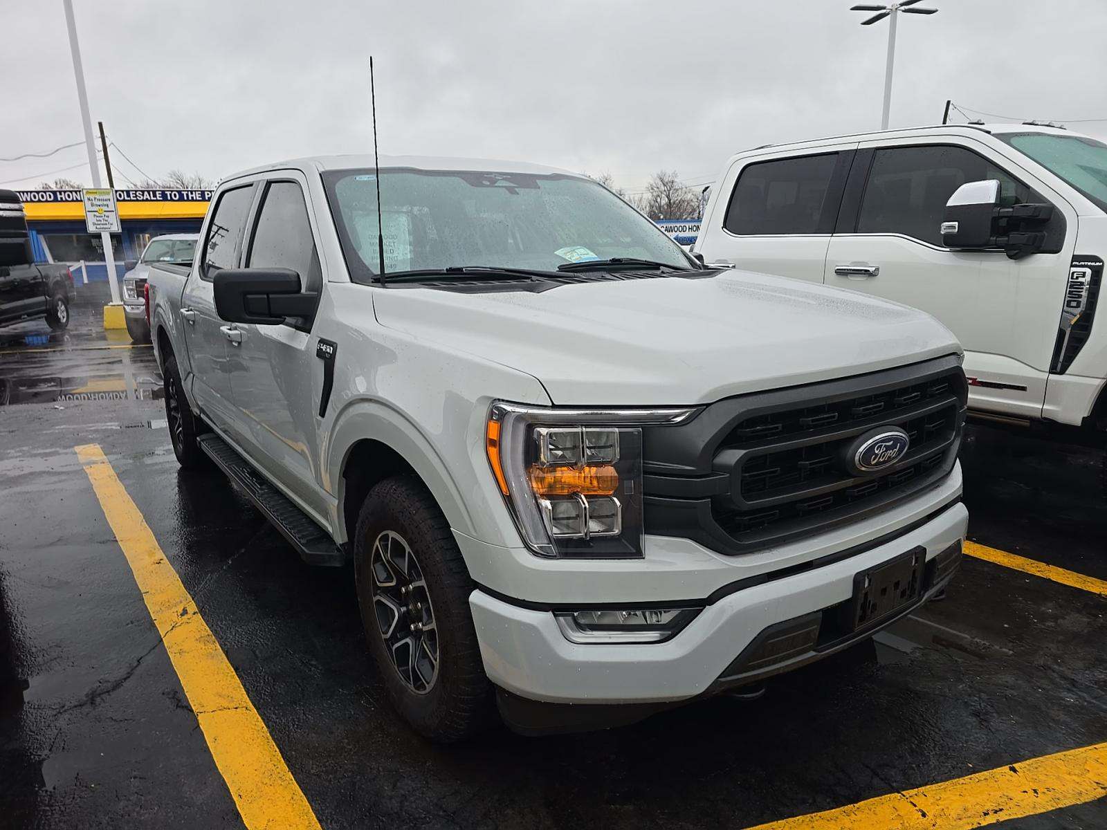 2023 Ford F-150 XLT AWD