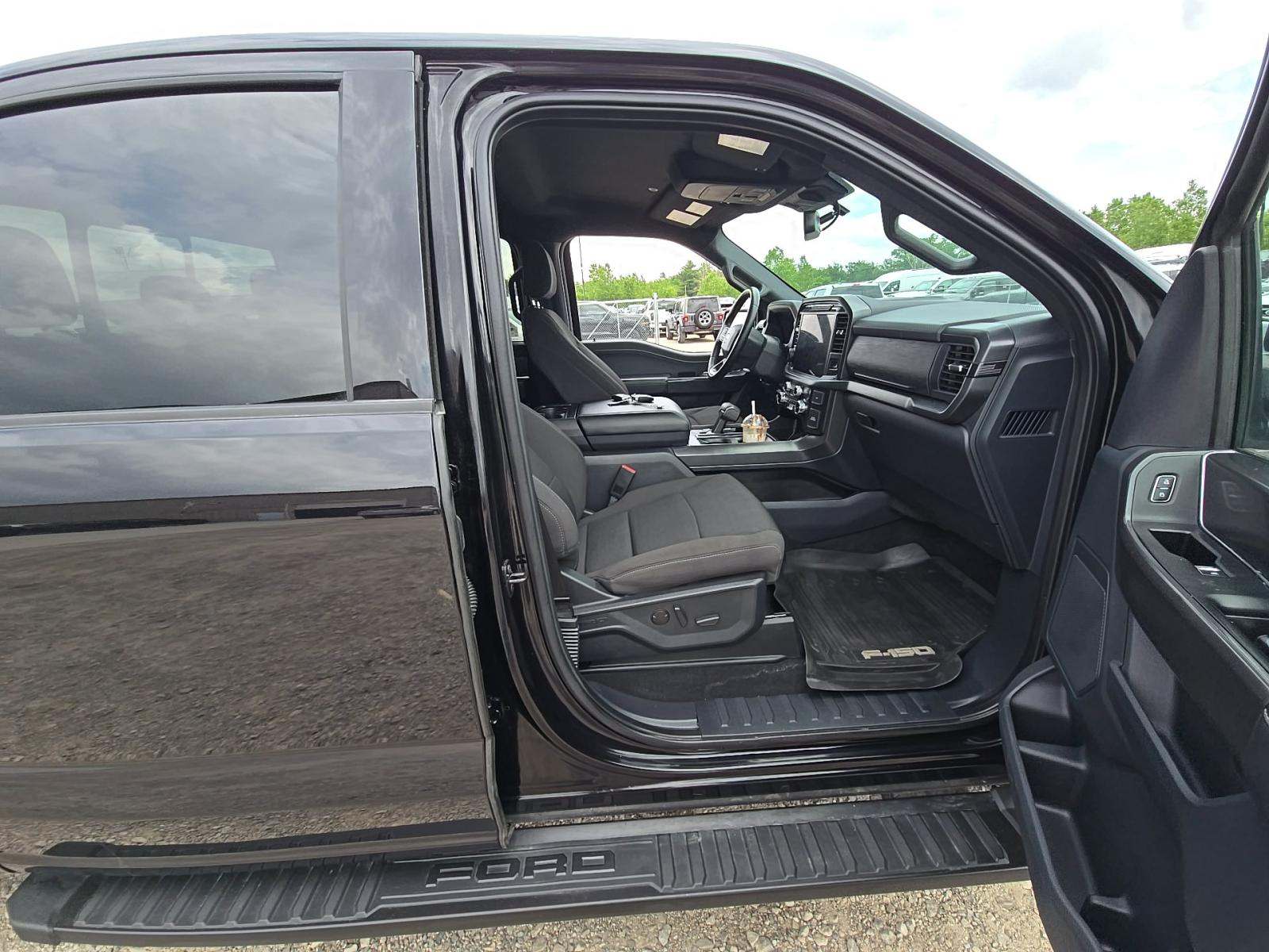 2024 Ford F-150 XLT AWD
