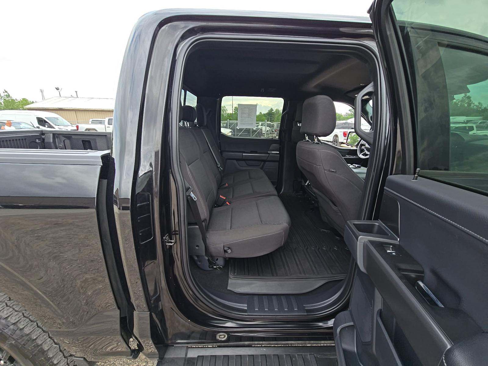 2024 Ford F-150 XLT AWD
