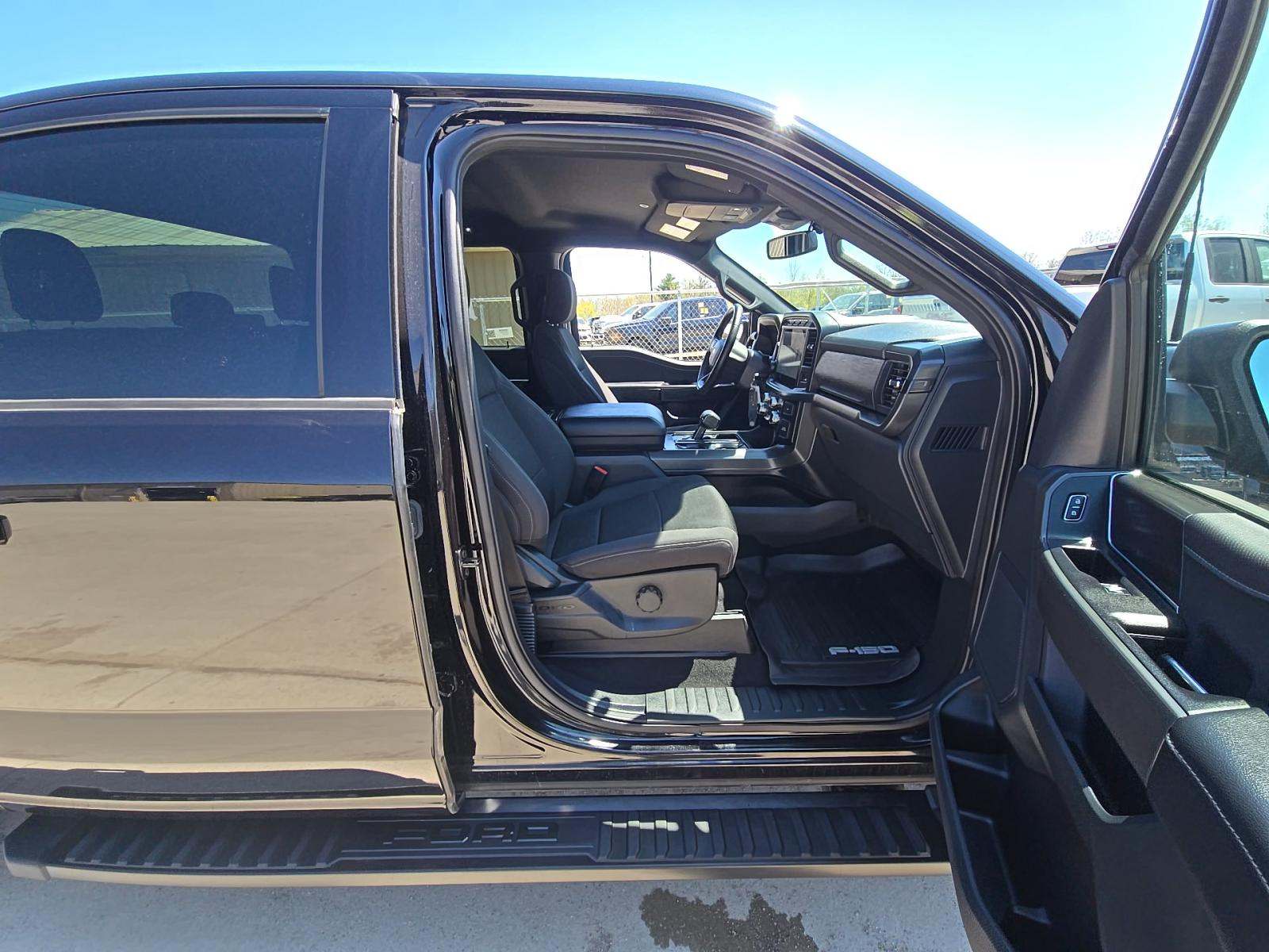 2024 Ford F-150 XLT AWD