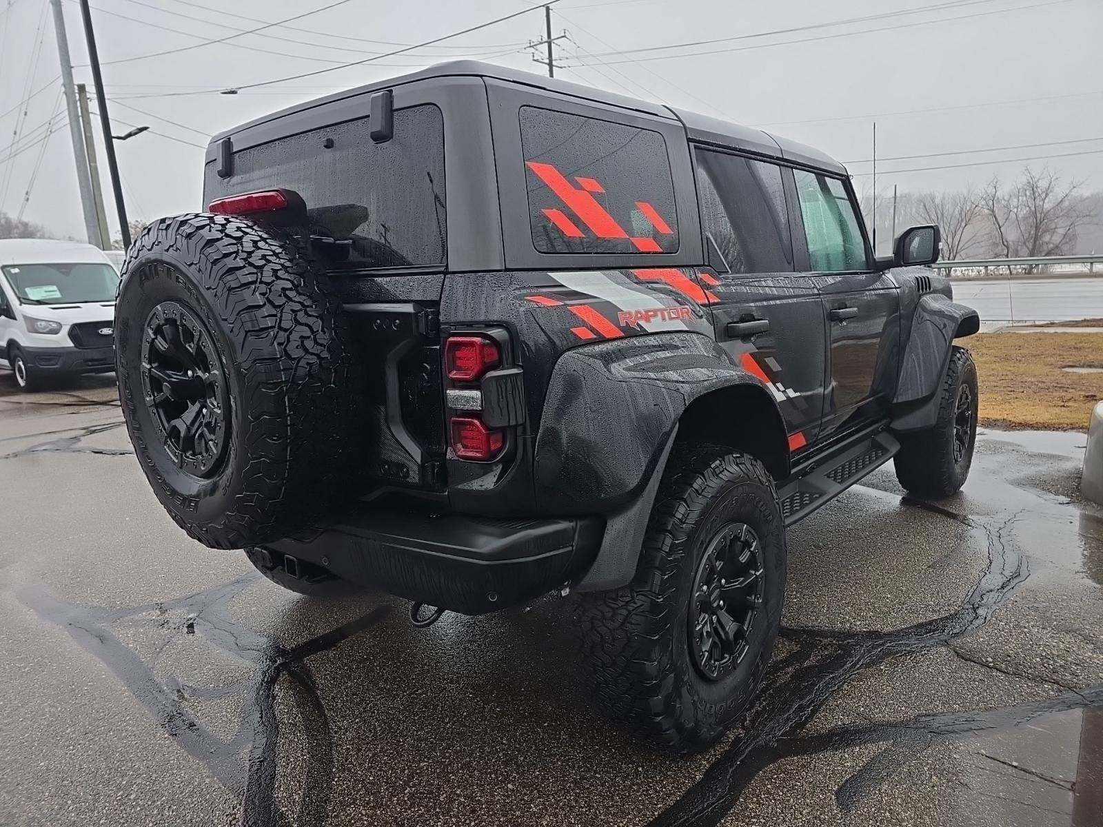FORD BRONCO - 3