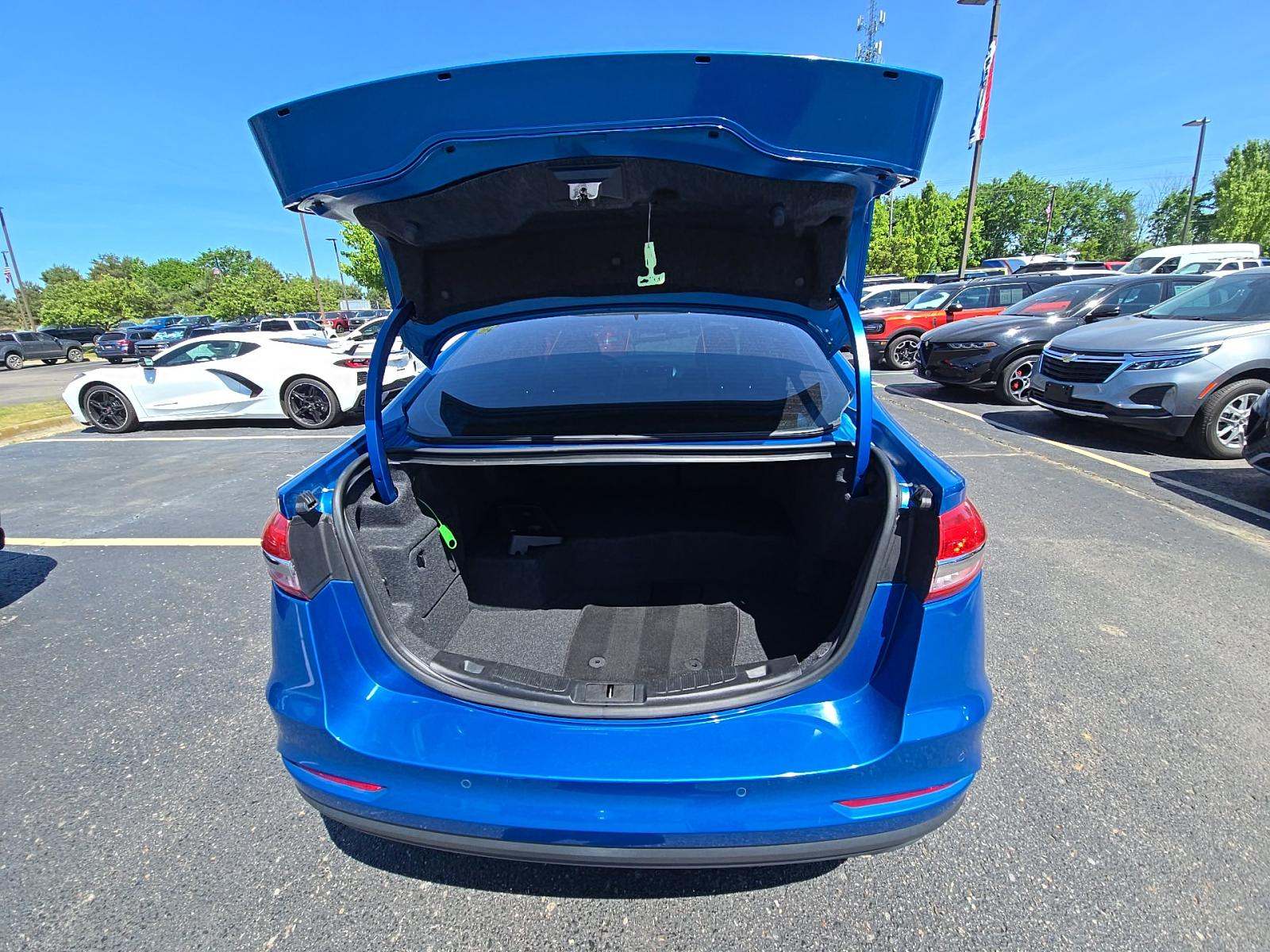 FORD FUSION - 10
