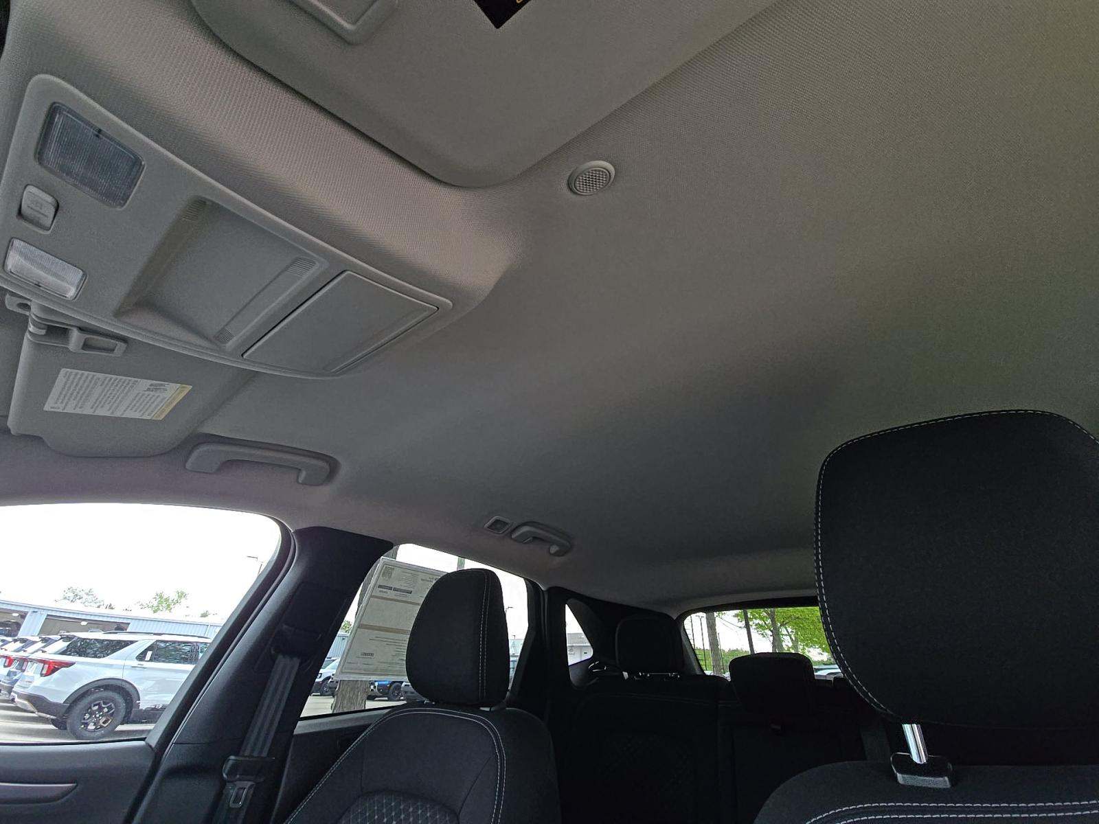 FORD ESCAPE - 7