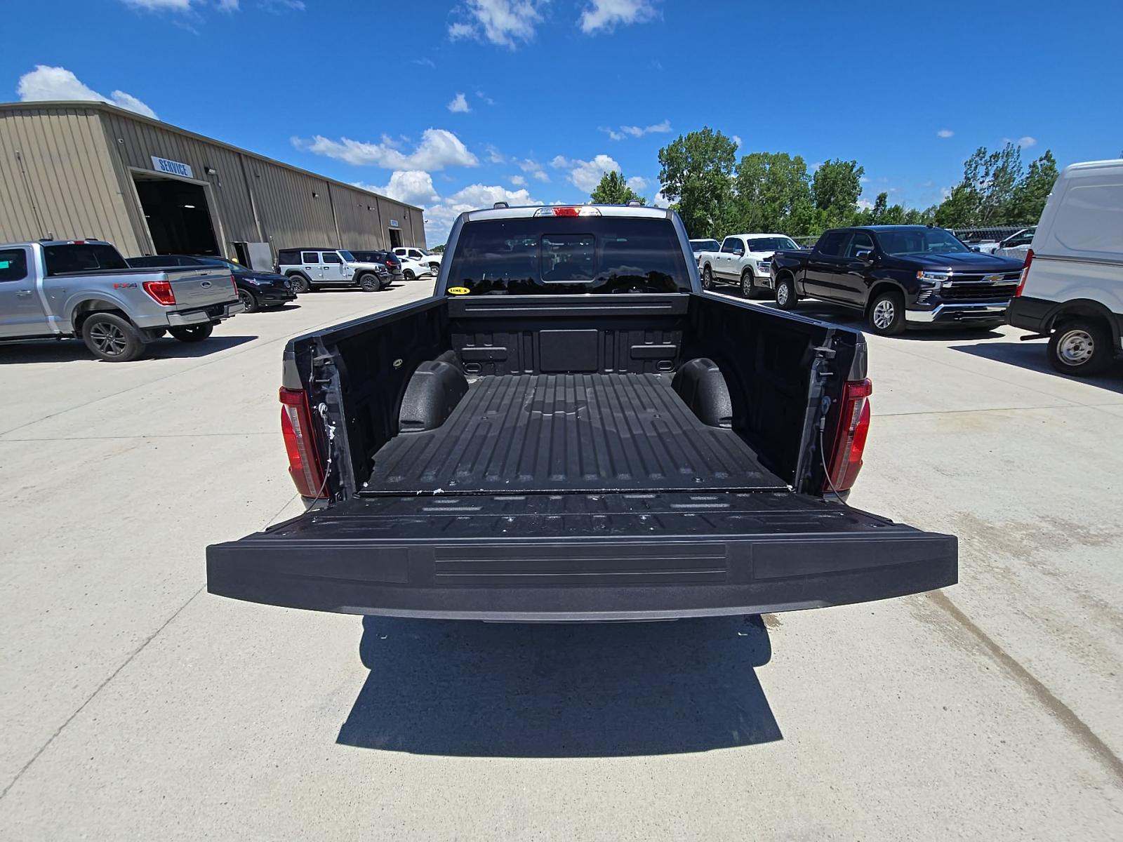2025 Ford F-150 XLT AWD