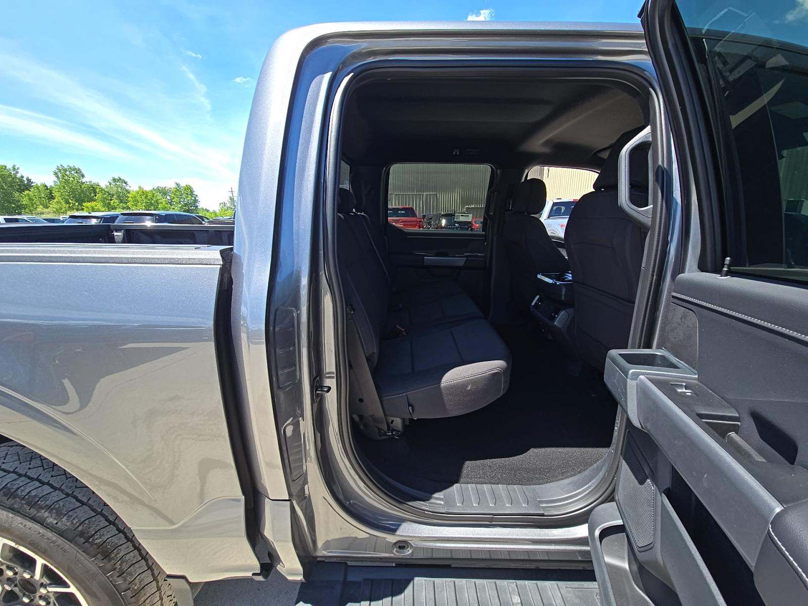 2025 Ford F-150 XLT AWD