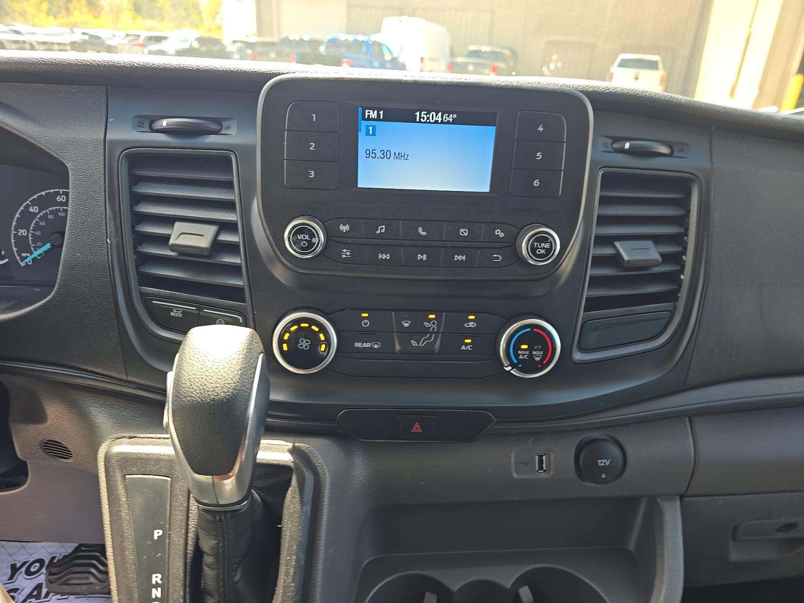 FORD TRANSIT 250 - 6