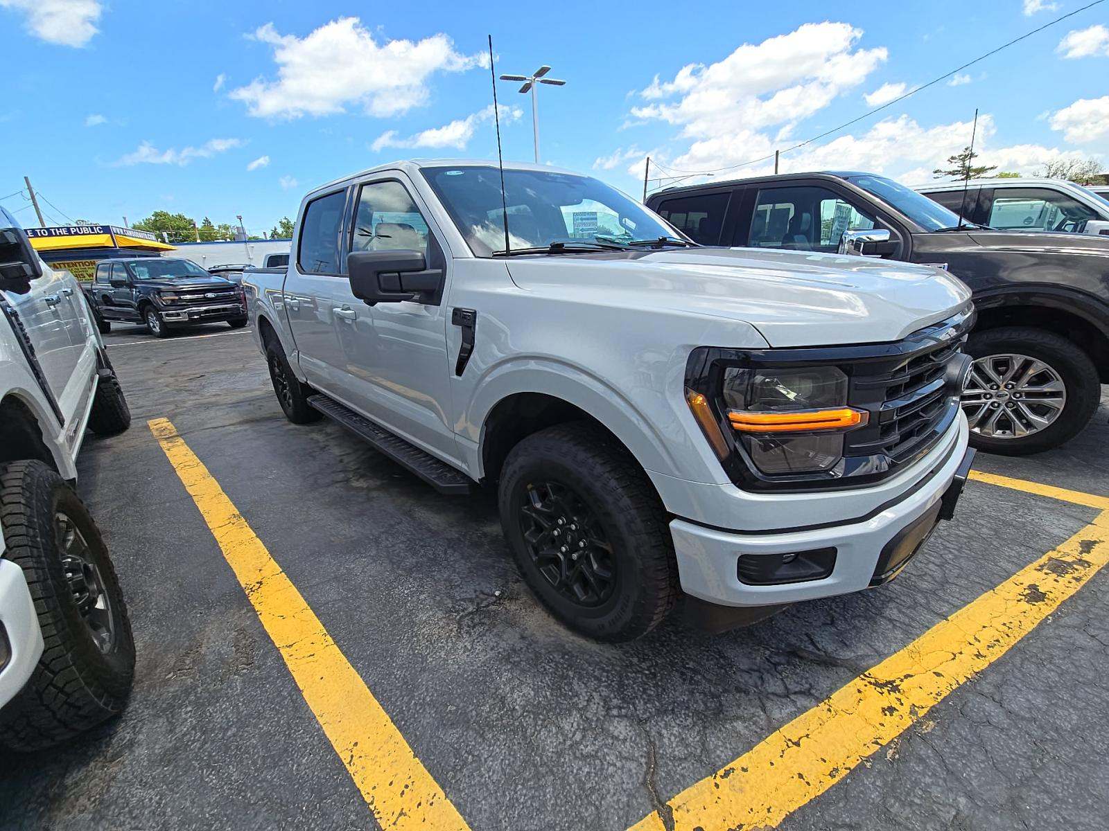 2024 Ford F-150 XLT AWD