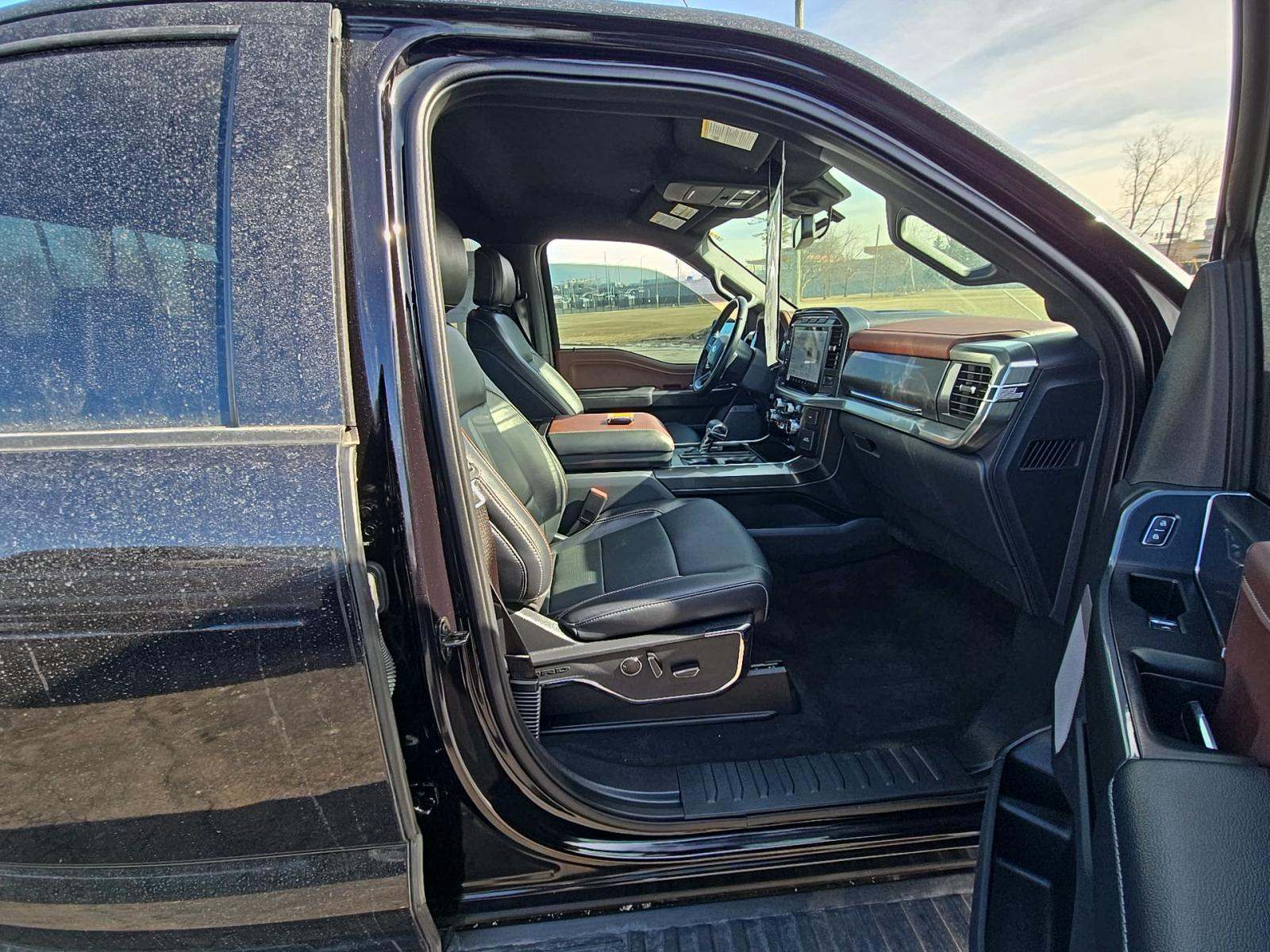 2023 Ford F-150 Lariat AWD