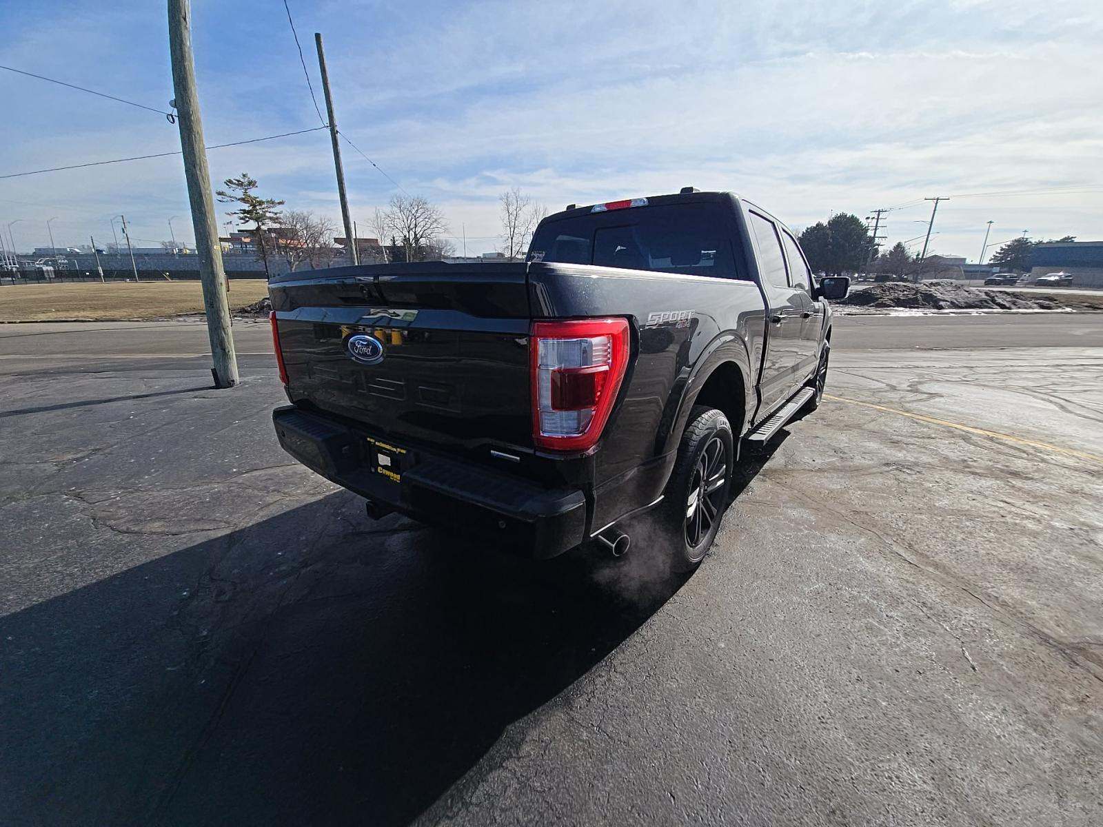 2023 Ford F-150 Lariat AWD