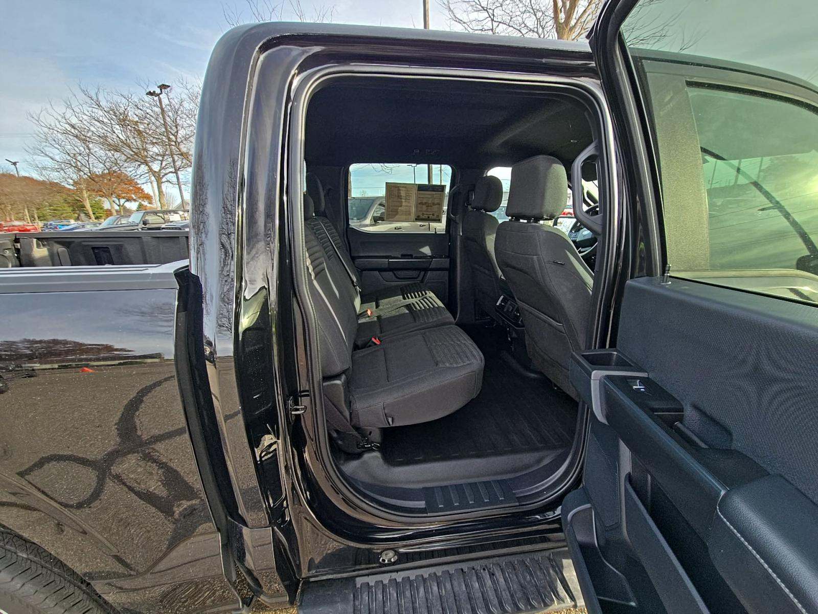 2023 Ford F-150 XL AWD