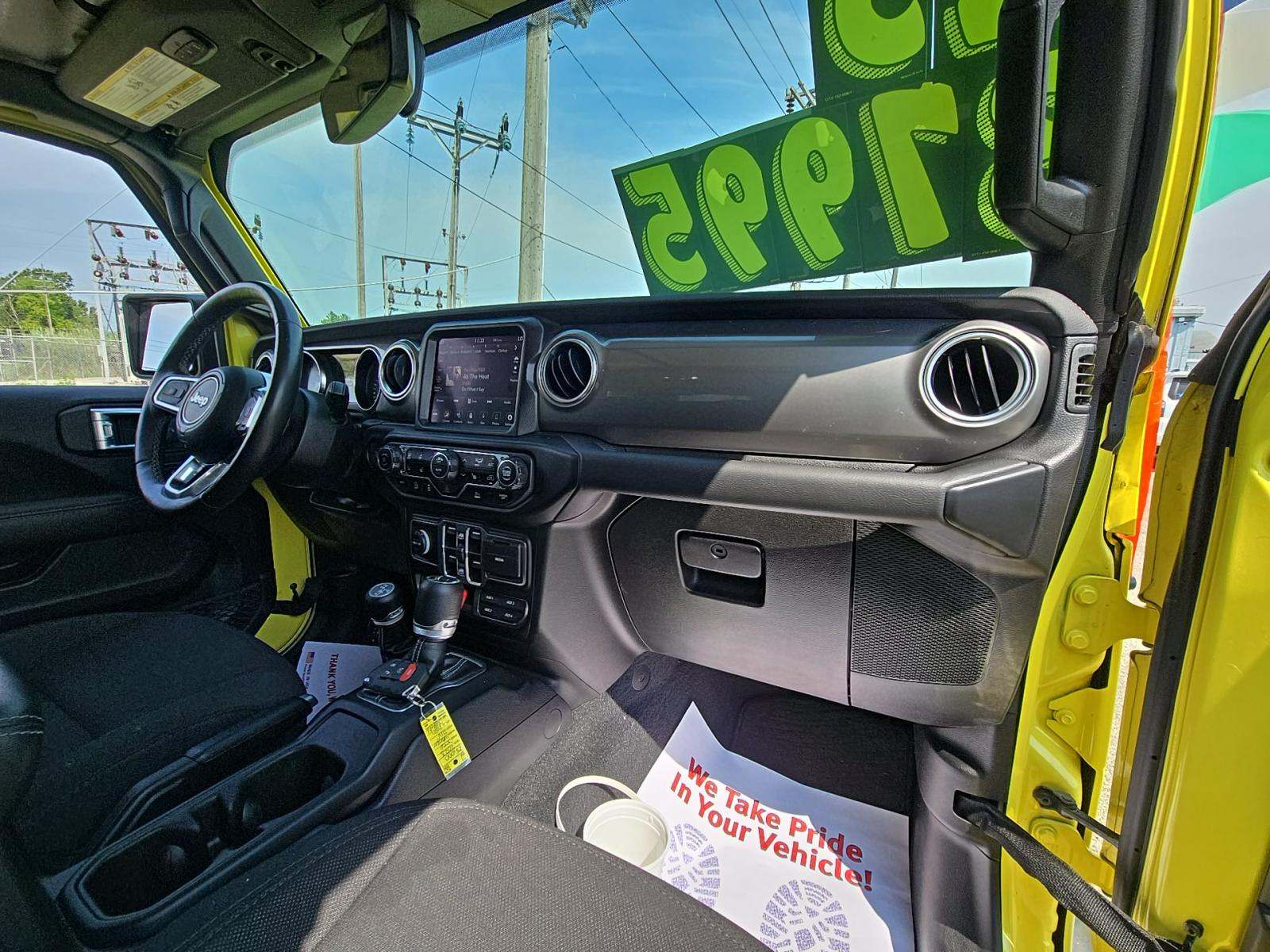 2023 Jeep Wrangler Sahara AWD