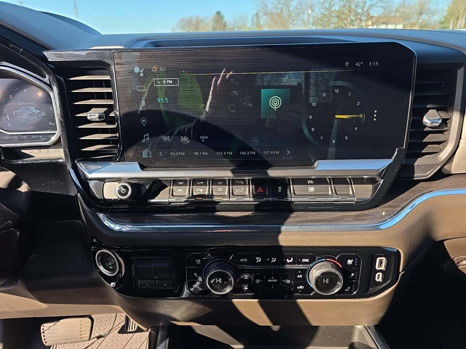 2023 Chevrolet Silverado 1500 LTZ AWD