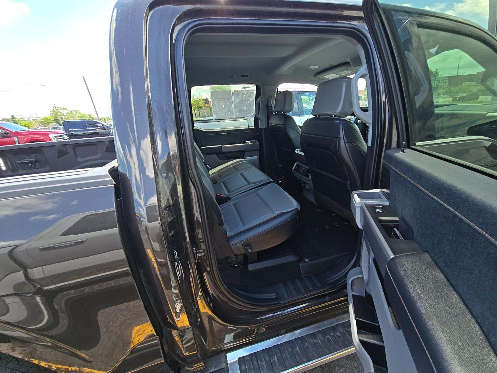 2024 Ford F-150 Hybrid Lariat AWD