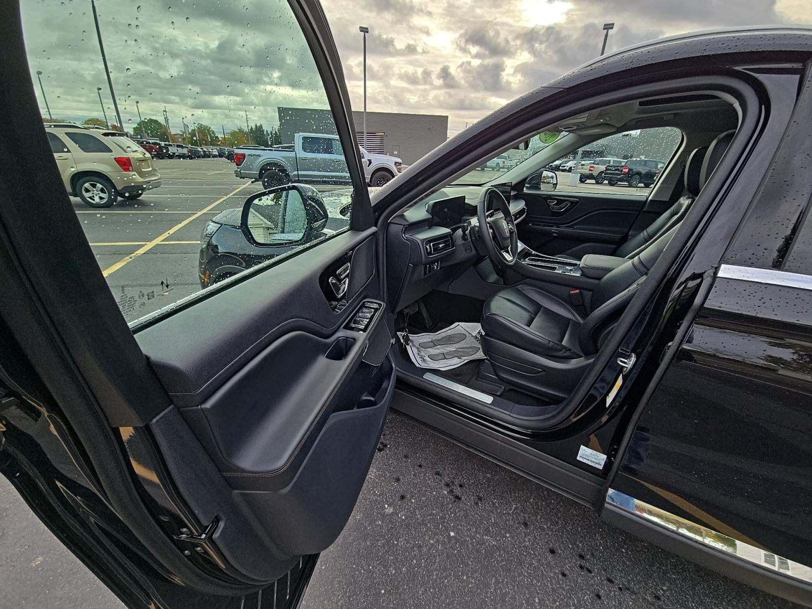 2025 Lincoln Aviator Premiere AWD